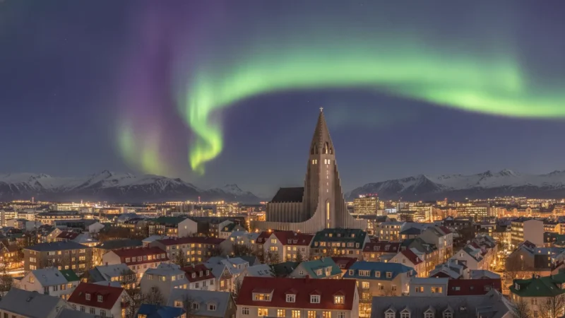 Reykjavik Weekend Itinerary: 48 Hours of Northern Lights and Geothermal Pools